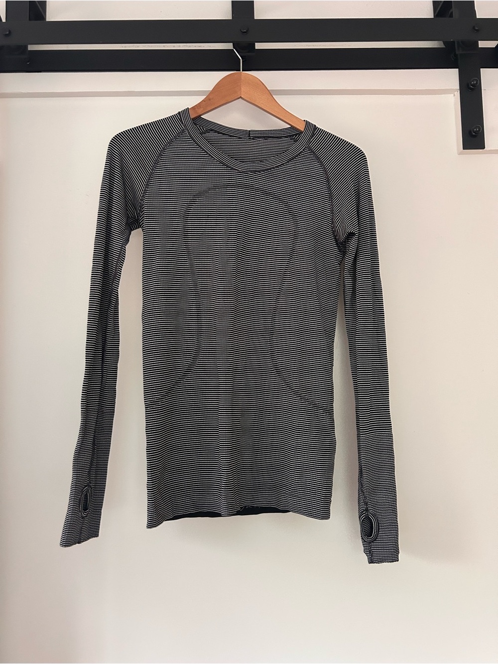 Women’s striped lululemon long sleeve